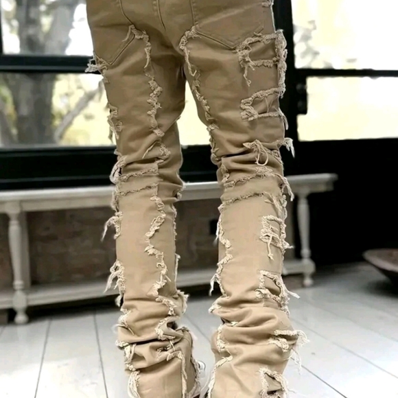 Men Frayed Skinny Jeans - Picture 4 of 5